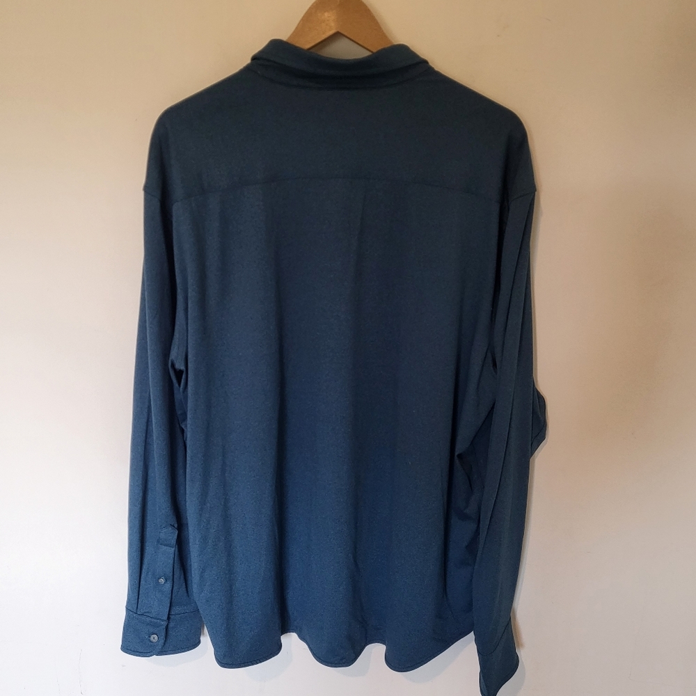 Untuckit Performance Stretch Button Down Shirt Si… - image 6